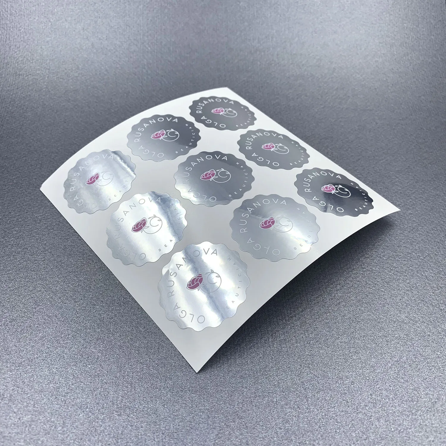 Фото товара «Металлизированные этикетки» №4