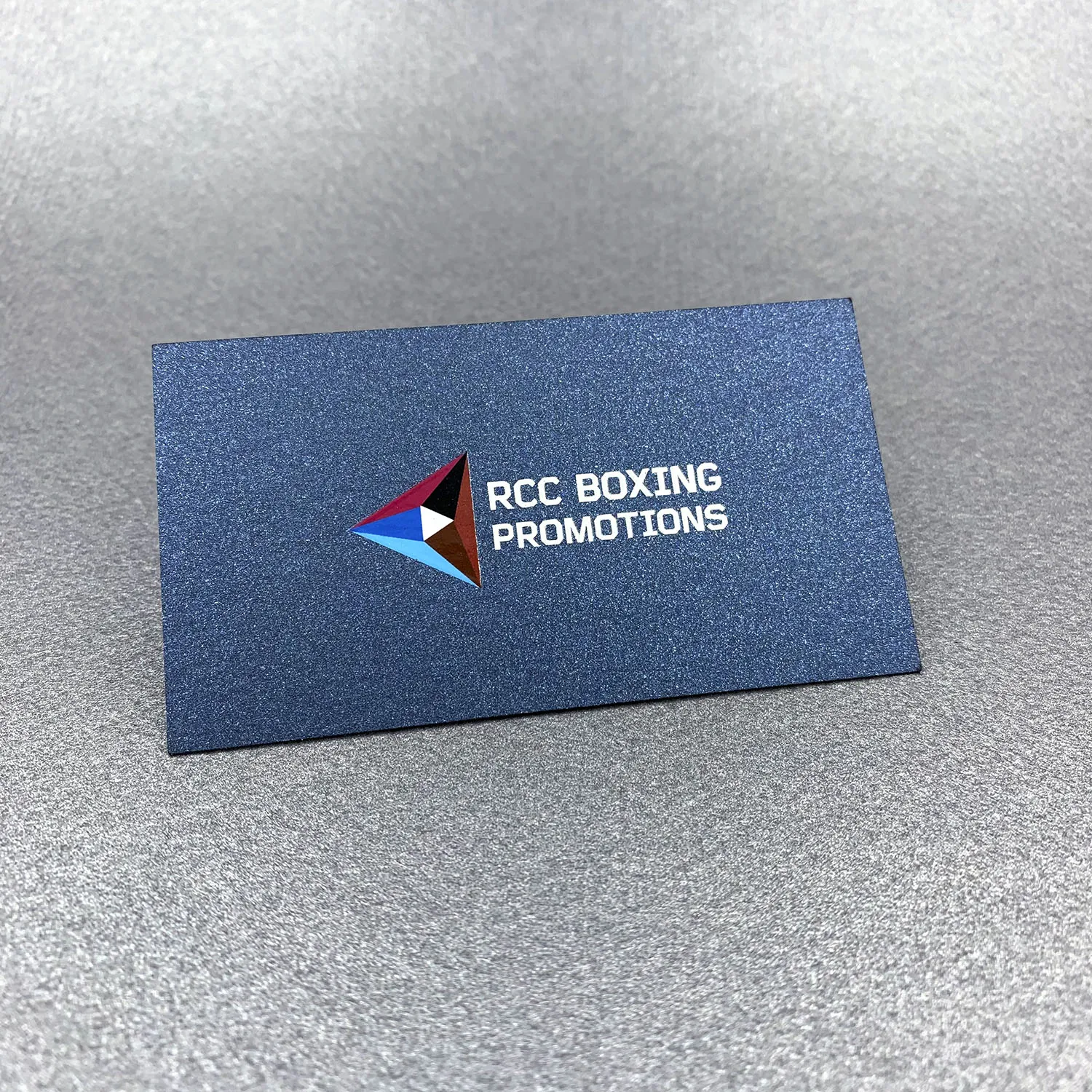 Фото товара «Визитки шелкографией на дизайнерском картоне» №9