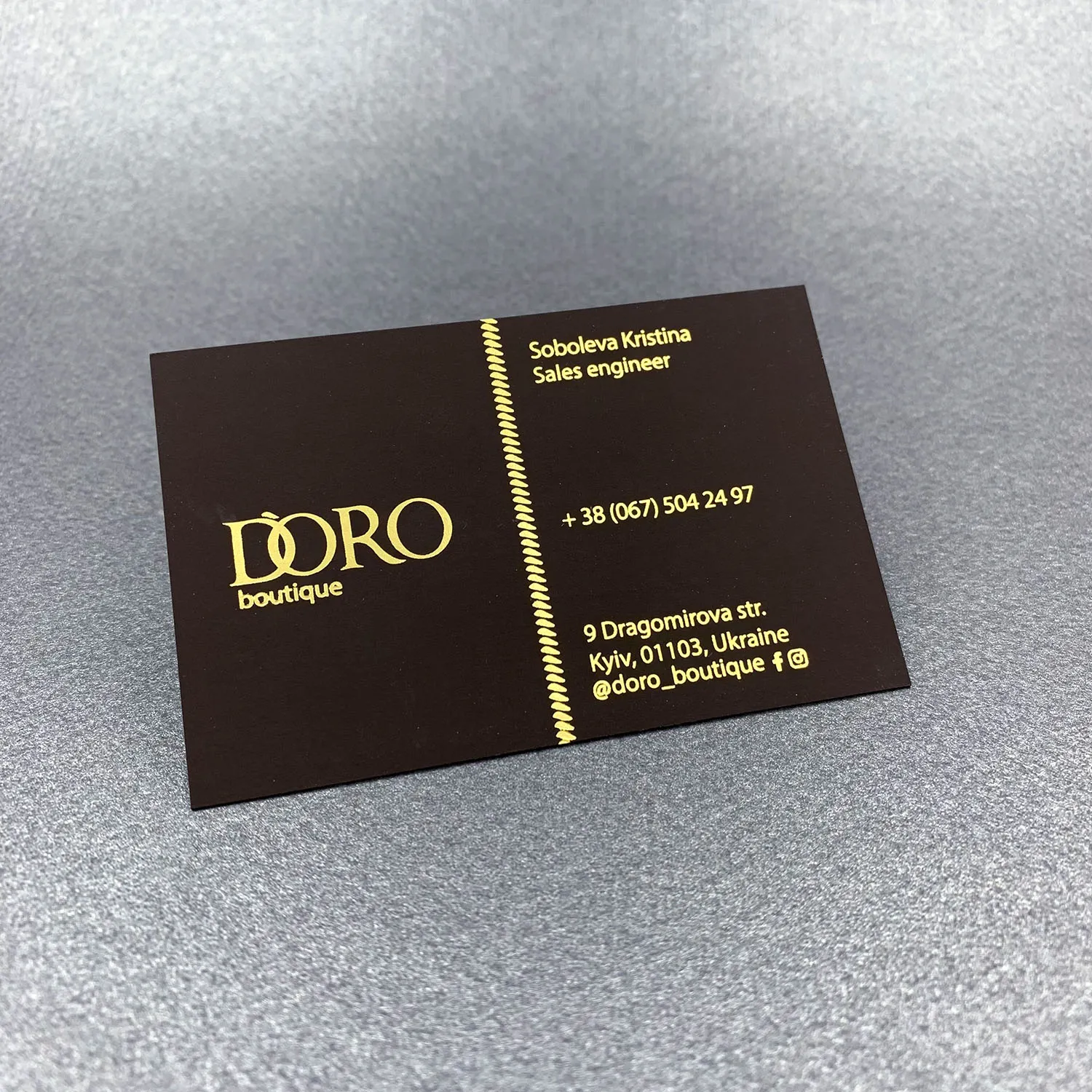 Фото товара «Візитки з тисненням» №19