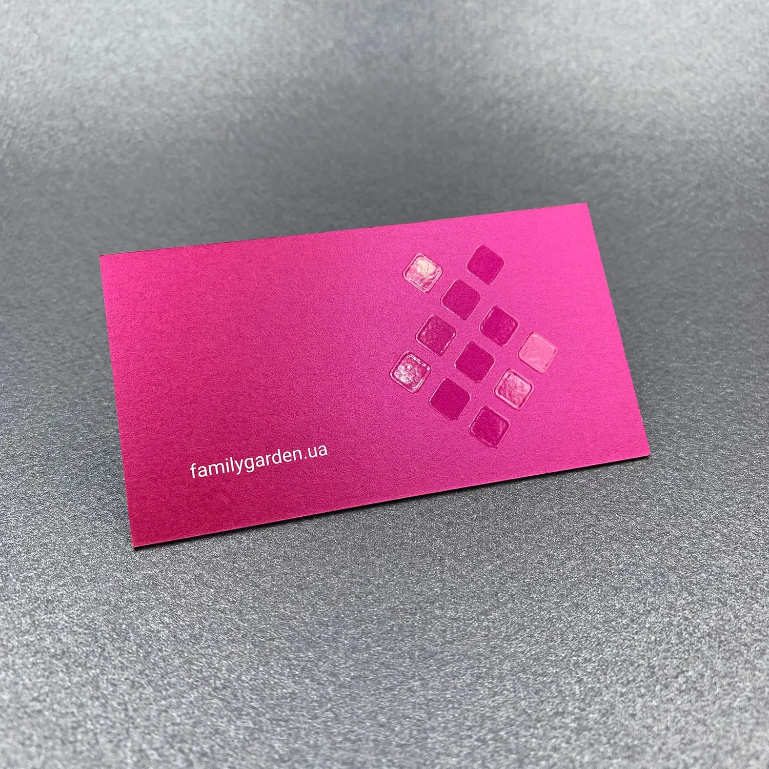 Фото товара «Шелкография с объёмным УФ-лаком» №4